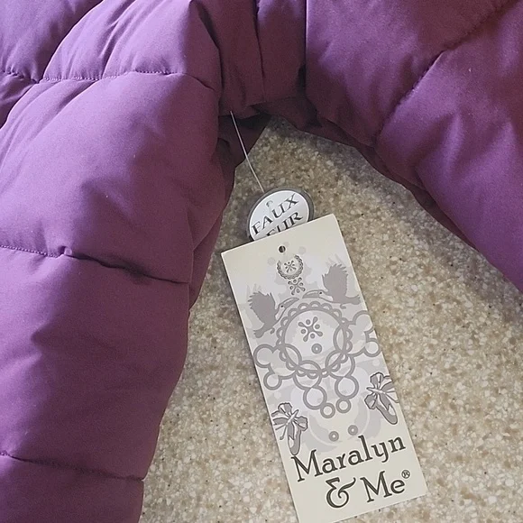 NWT Maralyn & Me Wine Hooded Cozy Puffer Coat With Faux Fur Trim Size XL - Picture 7 of 14